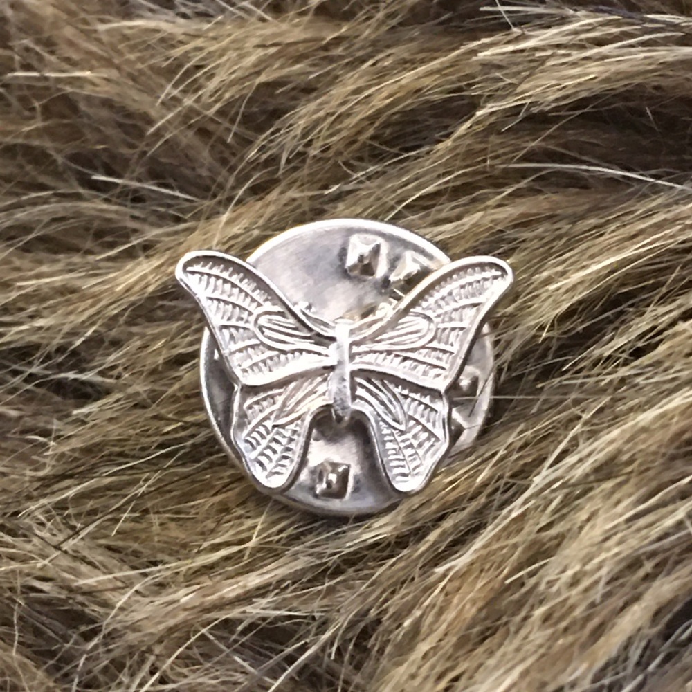 Vintage Ballou silver plated butterfly tie tac pin